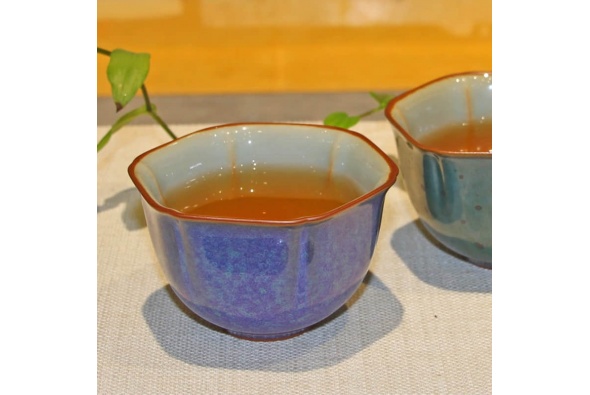 金堂钧窑钧瓷原创作品——《开心杯》_茶礼_作品系列_金堂钧窑